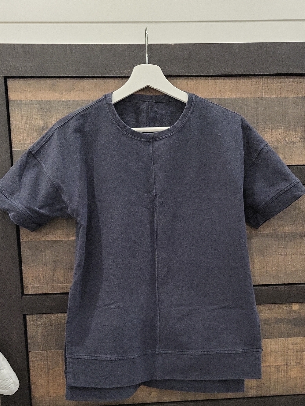 lululemon athletica Navy Short-Sleeve Crewneck Tee